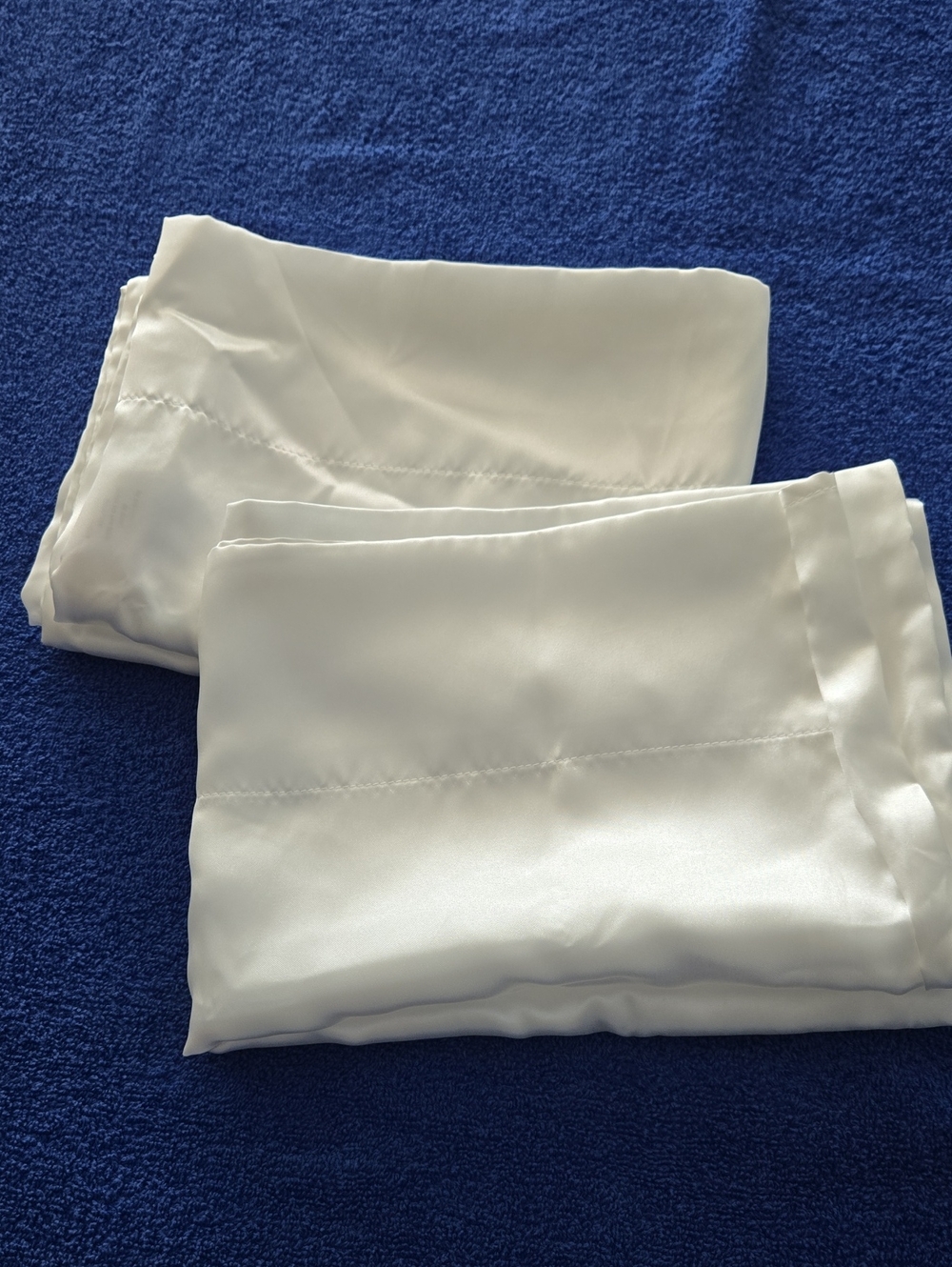 Silky White Pillowcase Pair